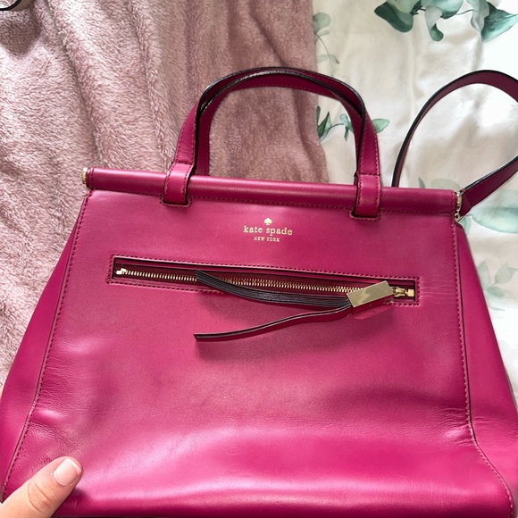 Kate Spade purse, amazing condition! - Picture 3 of 5